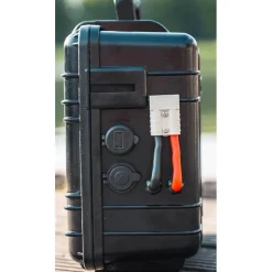 Batterie Lithium Externe Voltacase Lifepo4 12V210ah Avec Chargeur 12V30a