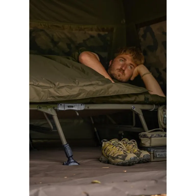 Avid Carp Bedchair Benchmark Ultra Systems