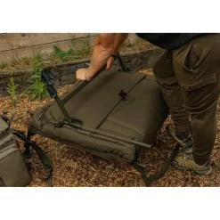 Avid Carp Bedchair Revolve System