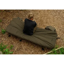 Avid Carp Bedchair Revolve System