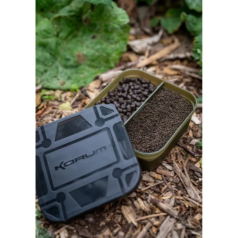 Korum Boîte À Appâts Divided Bait Tub