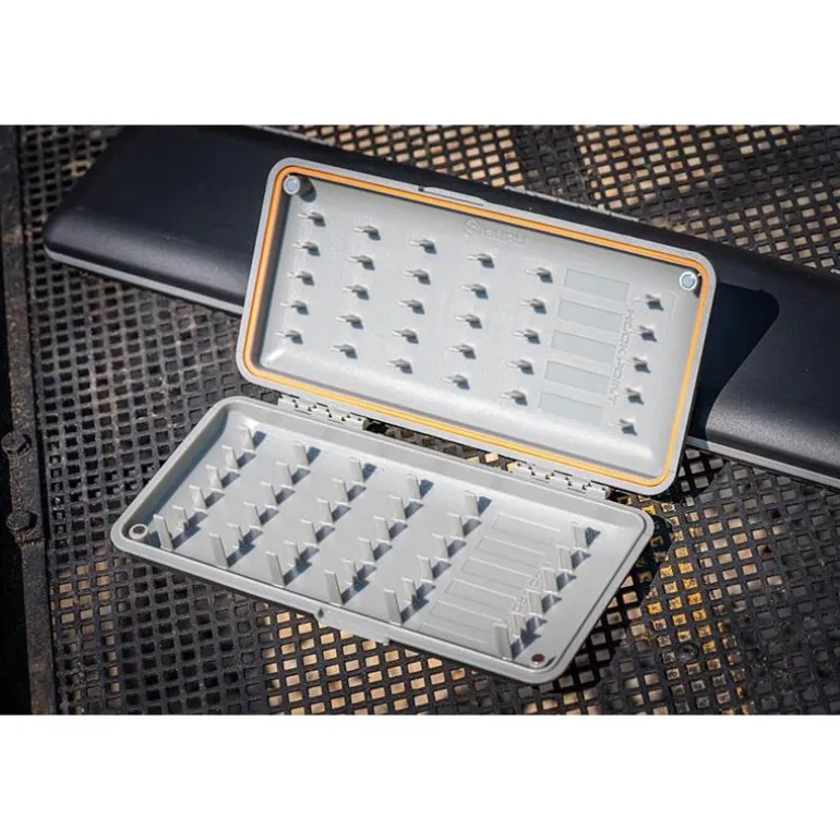 Boïte Bas De Ligne Guru Stealth Rig Case 6”