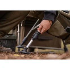 Level Chair Avid Carp Revolve Armchair