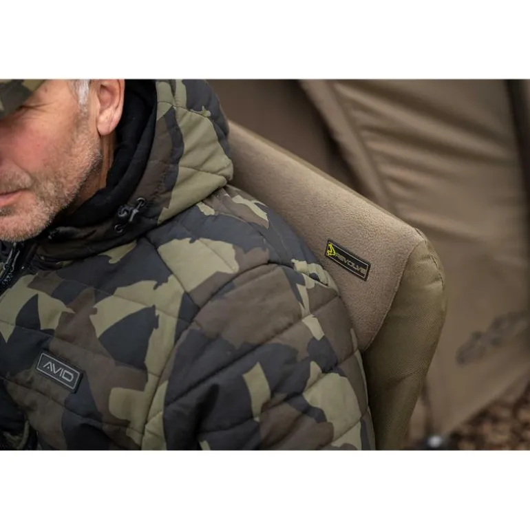 Level Chair Avid Carp Revolve Armchair