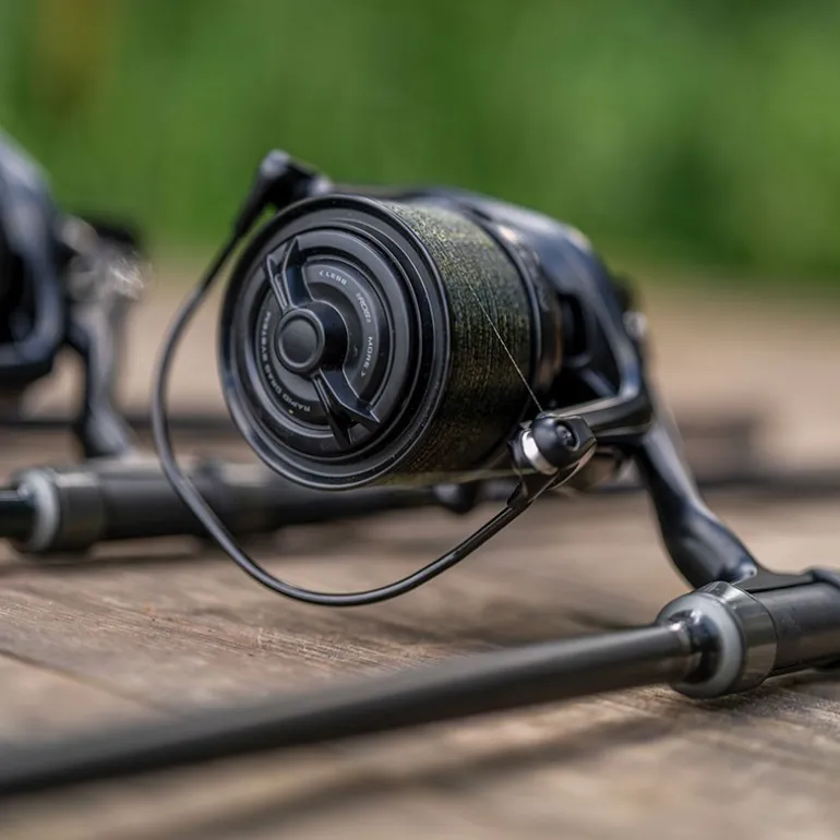 Moulinet Carpe Avid Carp Ex-Cast 12000 Reel