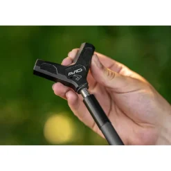 Avid Carp Épuisette Carpe 42” Revolve Nets