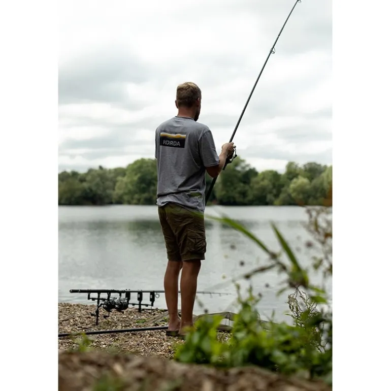 Tee Shirt Manches Courtes Homme Korda Lakebed - Gris